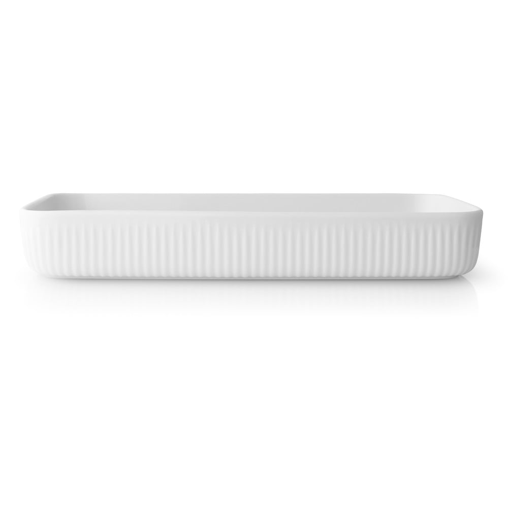 Legio Nova fehér porcelán szervírozó tányér