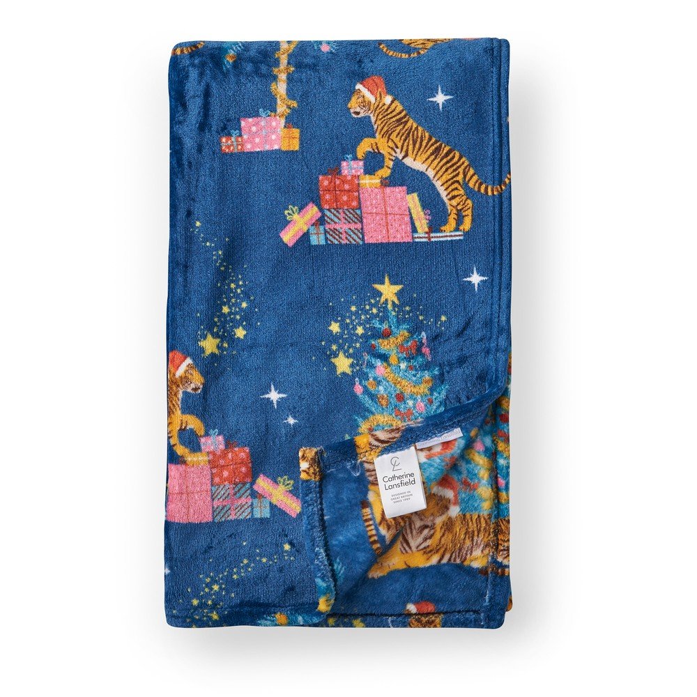 Kék mikroplüss takaró karácsonyi mintával 130x170 cm Christmas Tiger – Catherine Lansfield