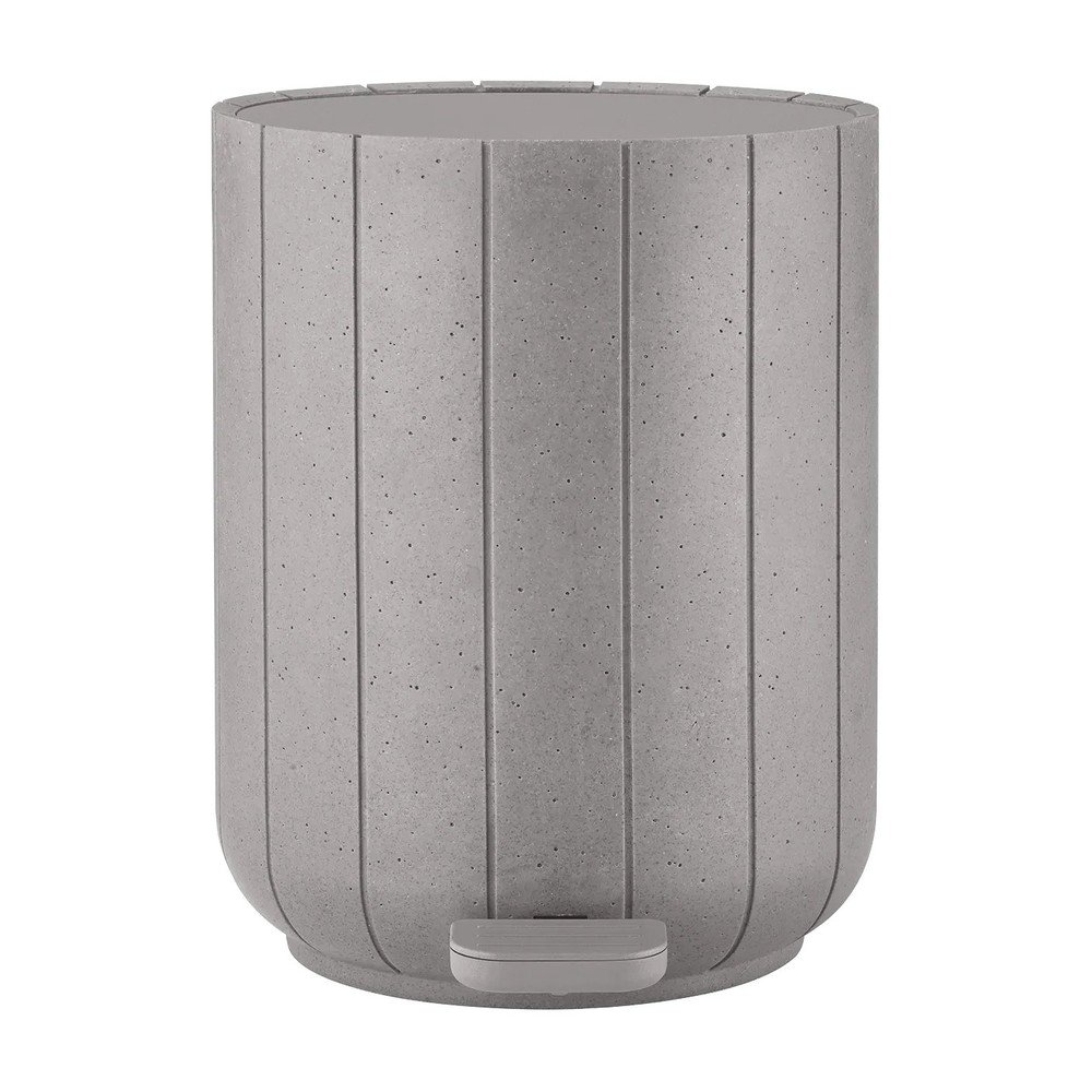 Világosszürke poligyanta pedálos szemetes 3 l Kua – Blomus