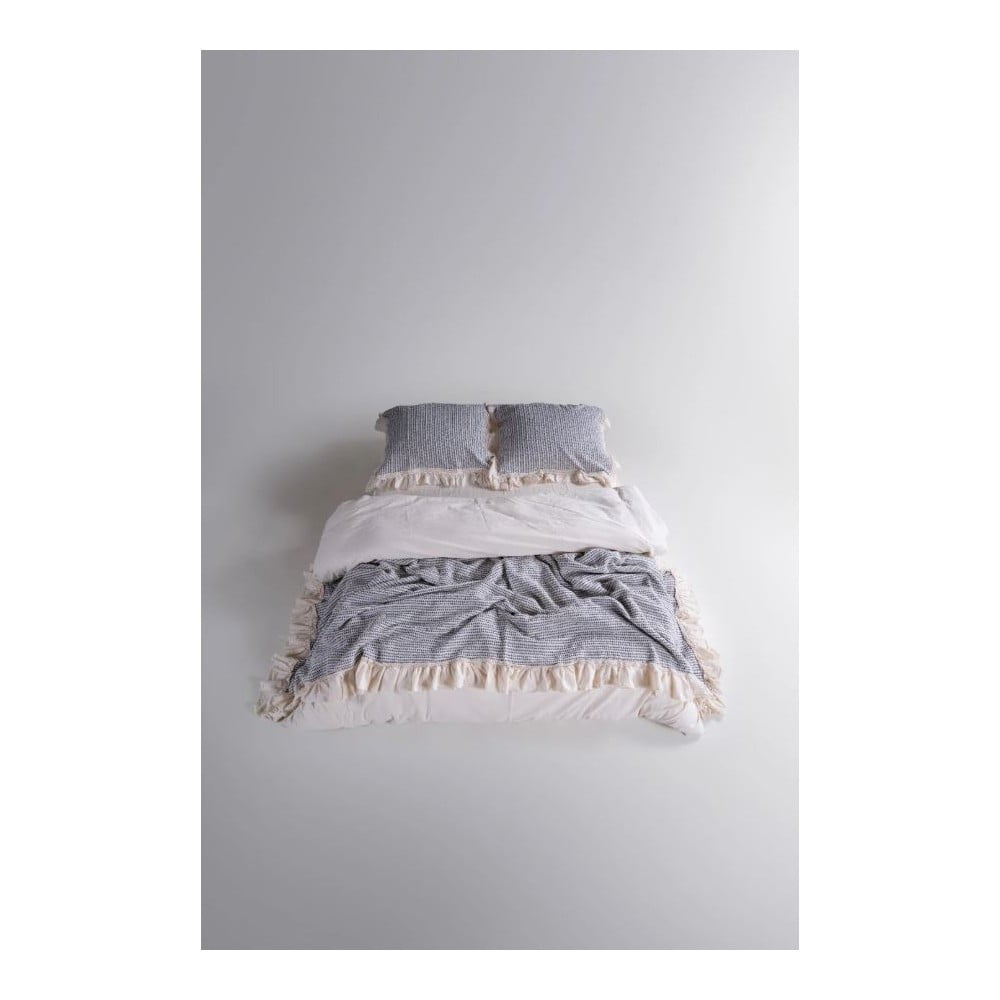 Világosszürke renforcé pamut ágytakaró és párnahuzat szett 240x260 cm Bella Calm Ruffle – Mila Home Luxury